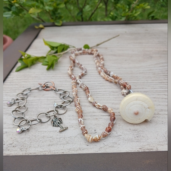 Set 2 - Sea Shell Necklace & Palm Tree Charm Bracelet - Picture 1 of 15